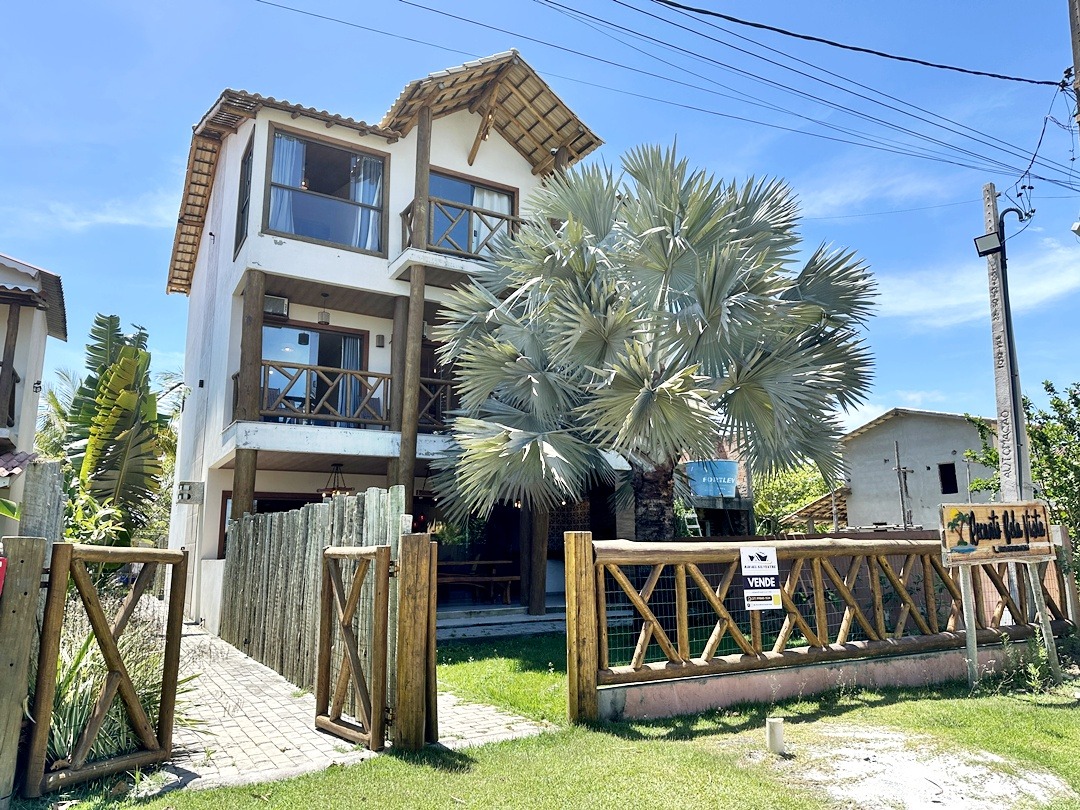 Casa Triplex à venda em Costa Dourada BA com 6 suítes (2)