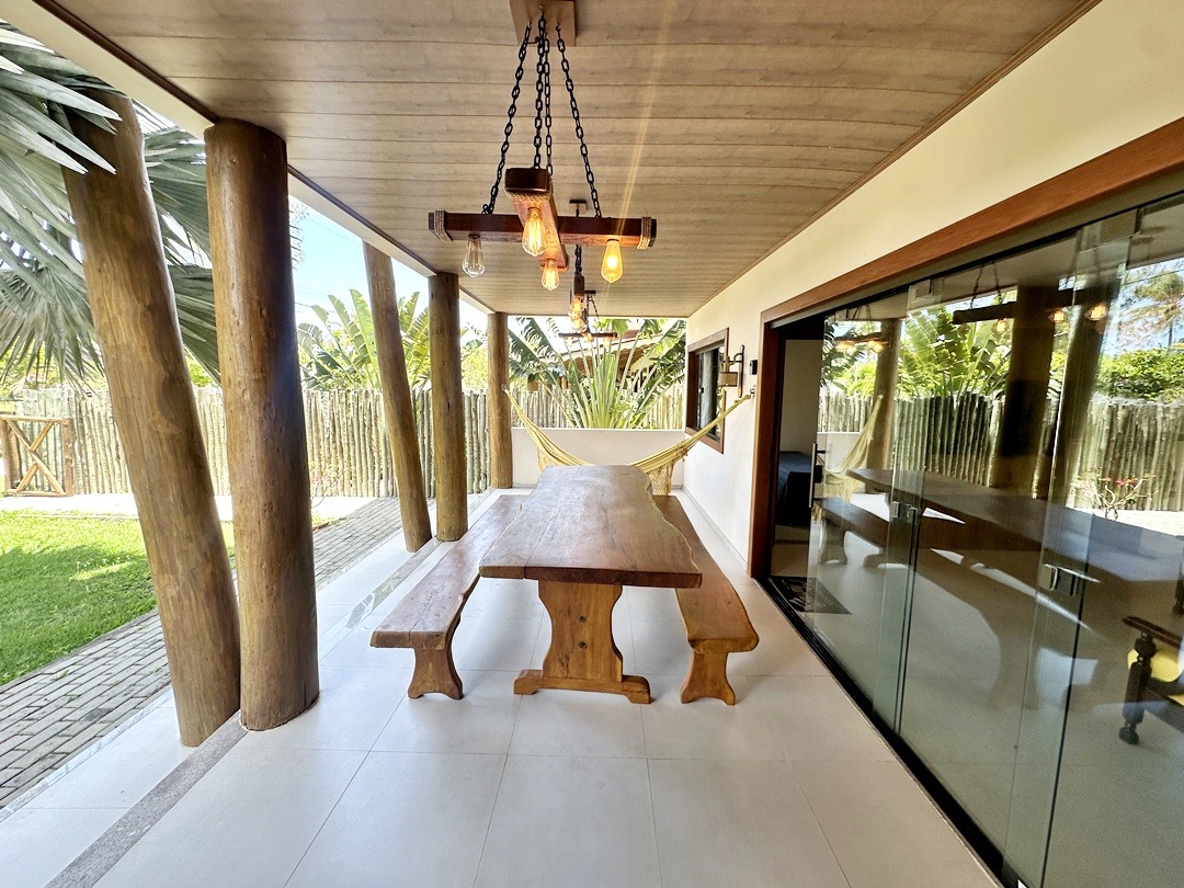 Casa Triplex à venda em Costa Dourada BA com 6 suítes (6)